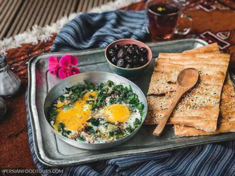 nargesi esfenaj persian spinach and eggs omelette