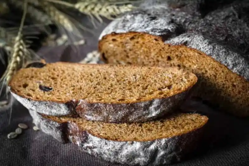نان سیاه روسی