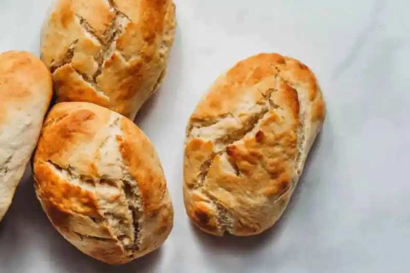 Spanish Sweet Milk Bread Recipe Pan de Leche
