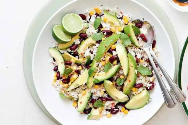 Mexican bean and rice salad